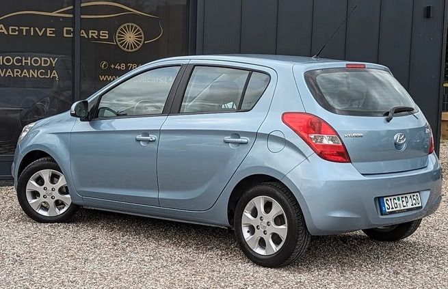 Hyundai i20 cena 16500 przebieg: 218280, rok produkcji 2012 z Stepnica małe 154